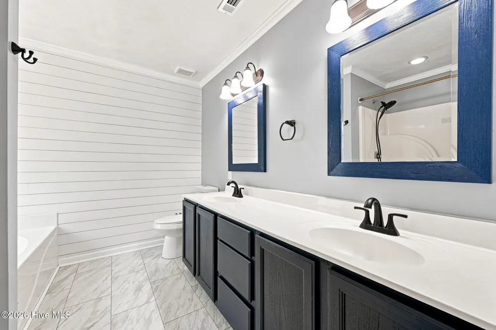 120 Woodbridge Court Jacksonville, NC 28540