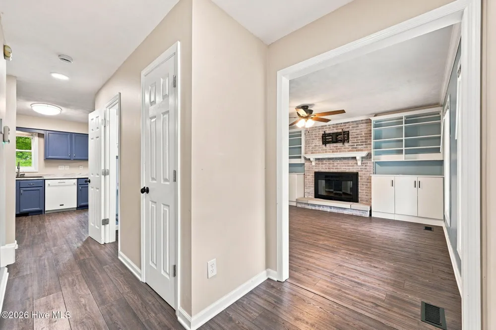 120 Woodbridge Court Jacksonville, NC 28540