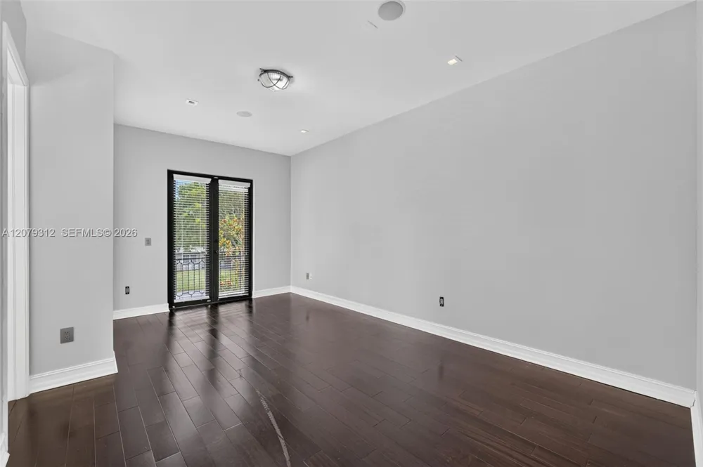 7641 SW 59th Ct South Miami, FL 33143