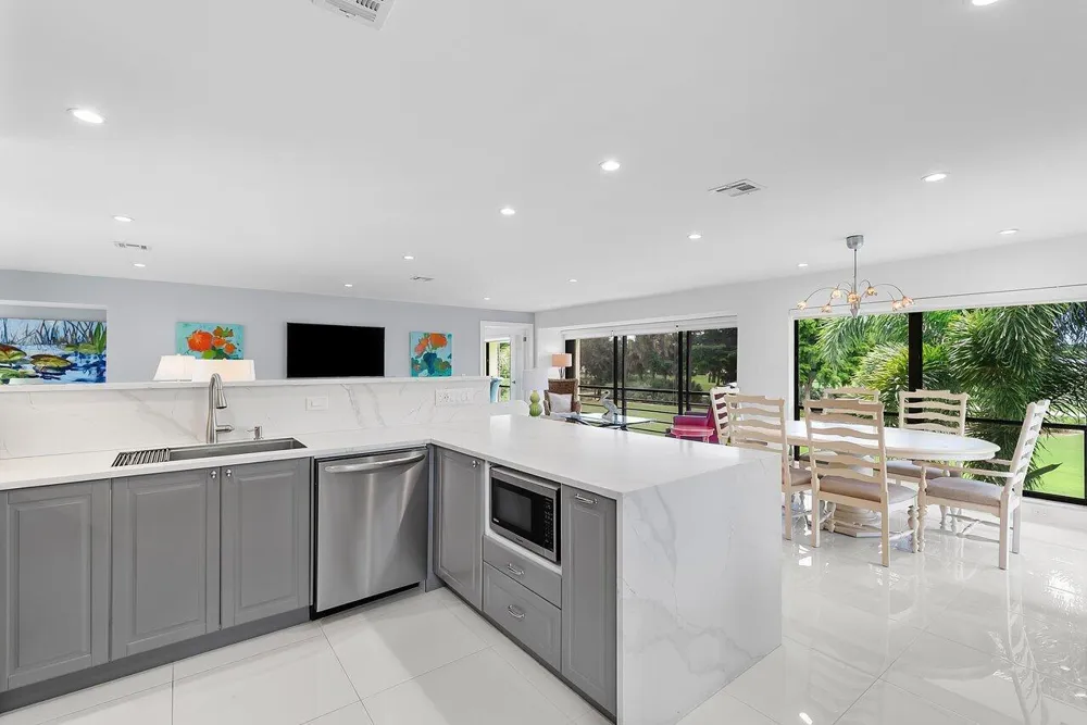3735 Quail Ridge Drive #Bobwhite C Boynton Beach, FL 33436