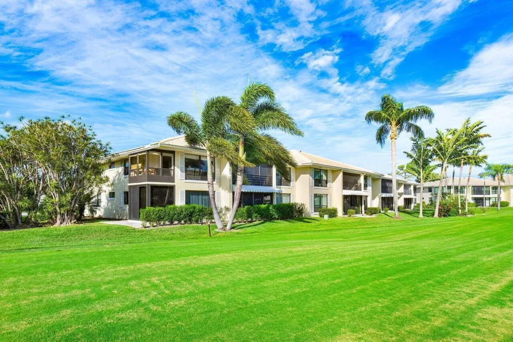 3735 Quail Ridge Drive #Bobwhite C Boynton Beach, FL 33436