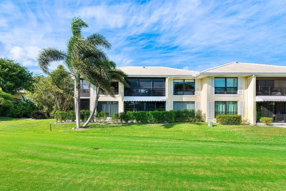 3735 Quail Ridge Drive #Bobwhite C Boynton Beach, FL 33436