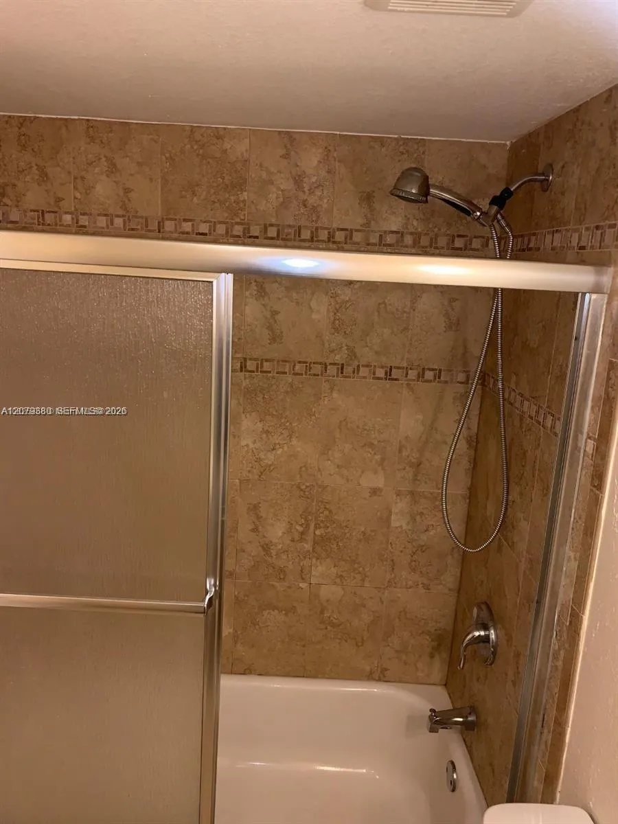 4524 SW 54th St #502-W Dania Beach, FL 33314