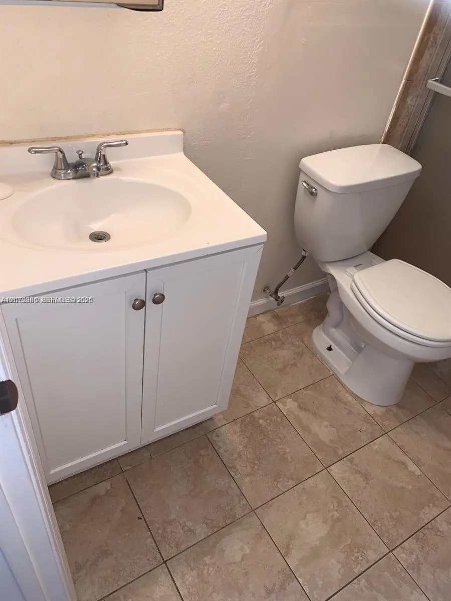 4524 SW 54th St #502-W Dania Beach, FL 33314