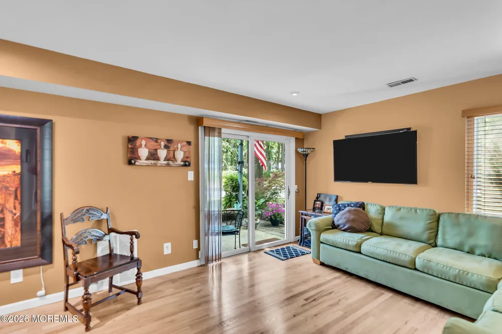 4 Newport Court Brick, NJ 08724