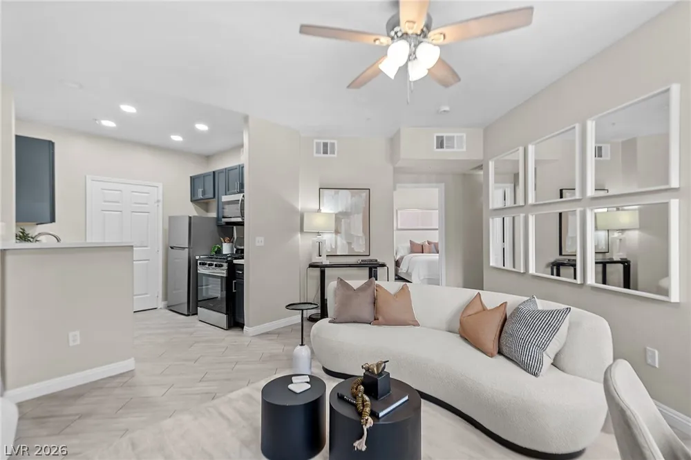 7147 S Durango Drive #105 Las Vegas, NV 89113