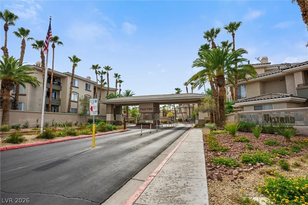 7147 S Durango Drive #105 Las Vegas, NV 89113