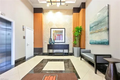 9115 Strada Place #5211