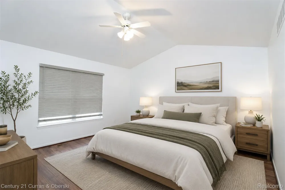 14777 Cavell Street Livonia City, MI 48154