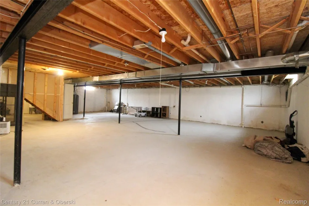 14777 Cavell Street Livonia City, MI 48154
