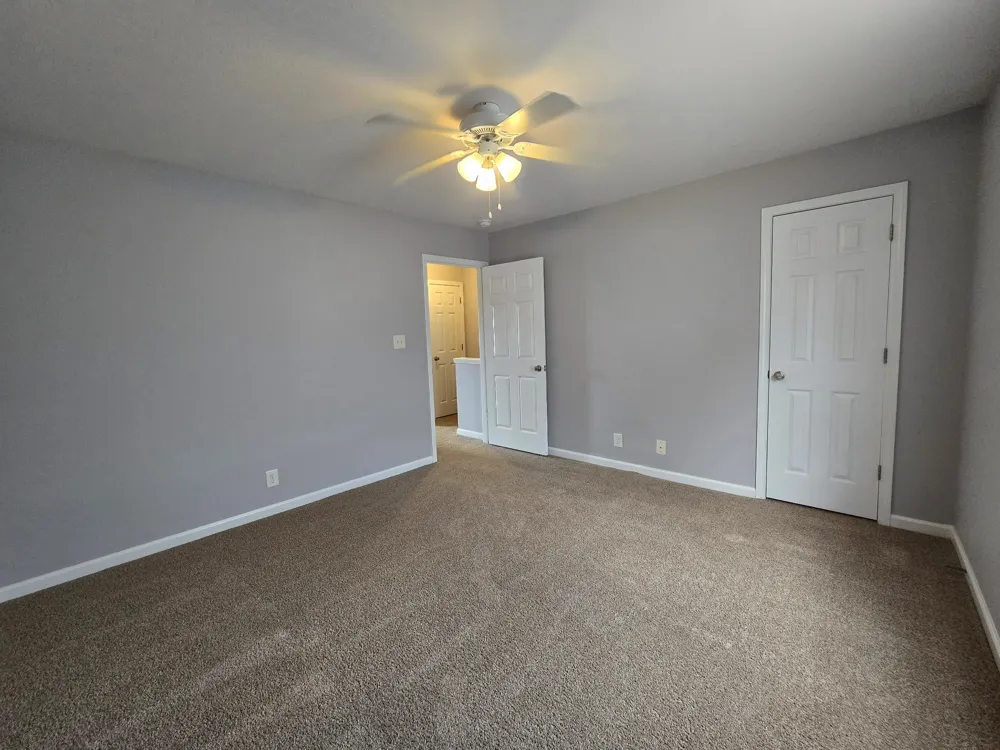 252 Executive Ave #1A Clarksville, TN 37042