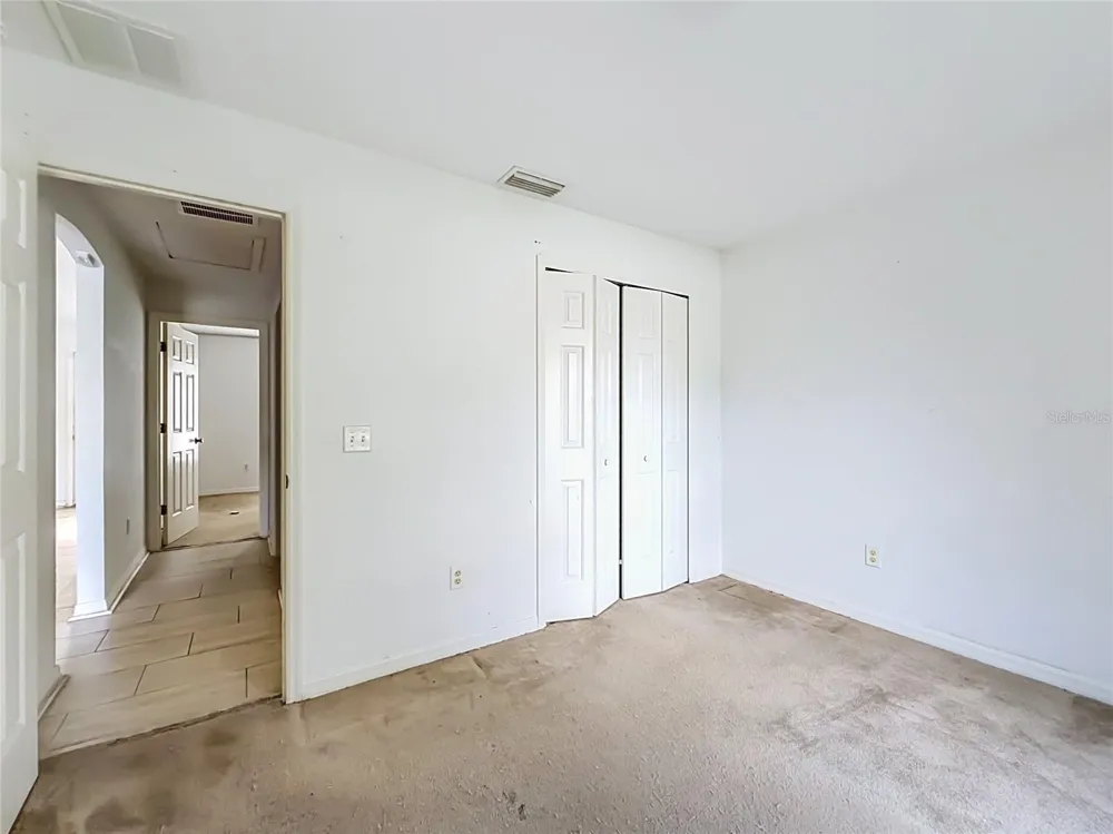 215 OAK CIRCLE ocala, FL 34472