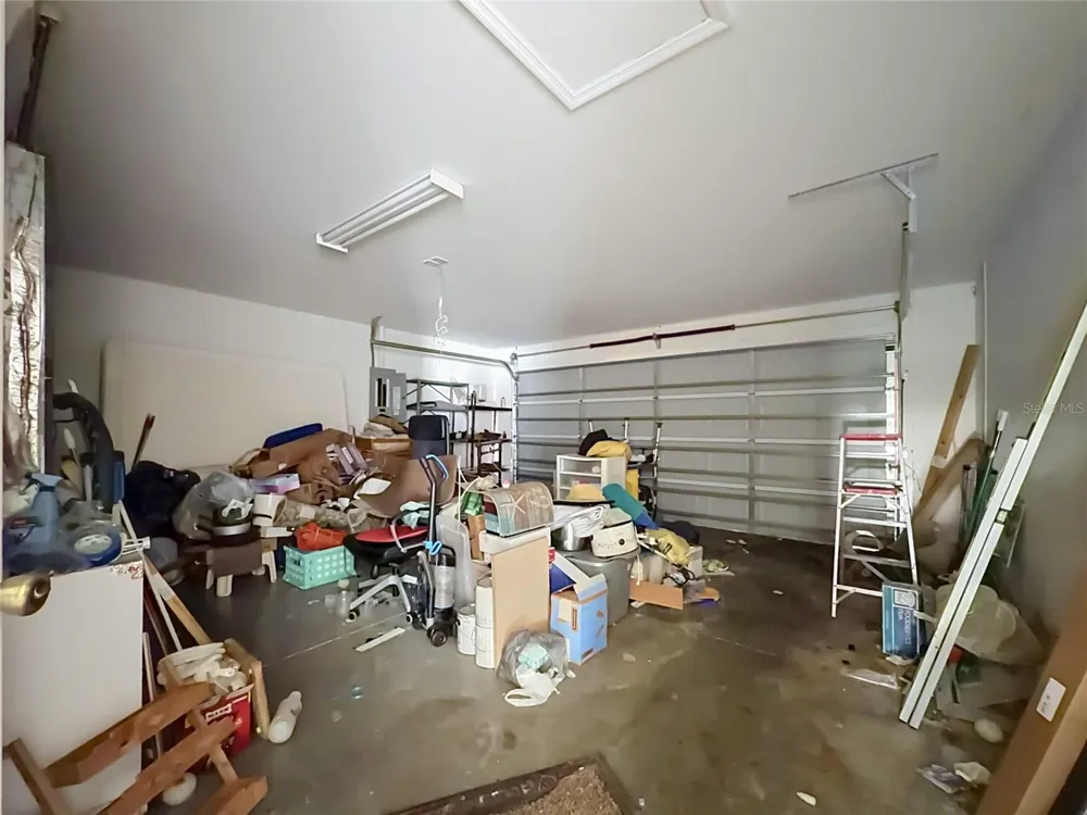 215 OAK CIRCLE ocala, FL 34472