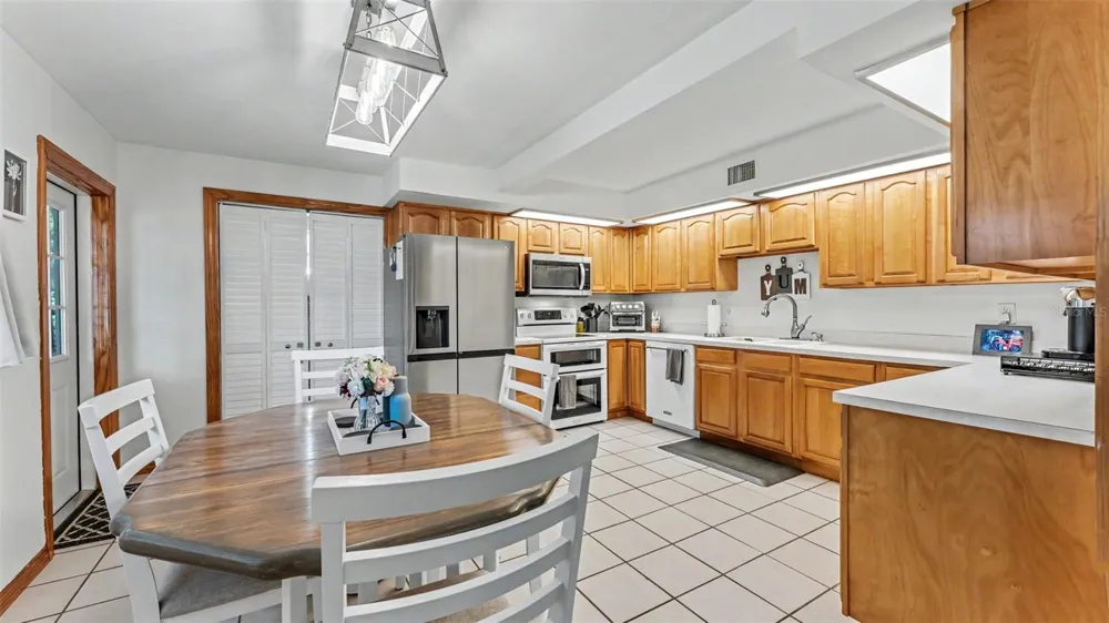 680 SUNSET DRIVE Bartow, FL 33830