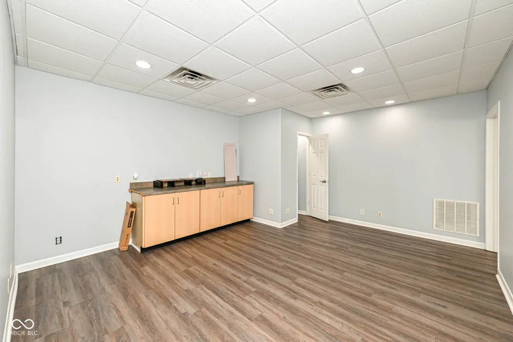 3455 Shelby Street Indianapolis, IN 46227