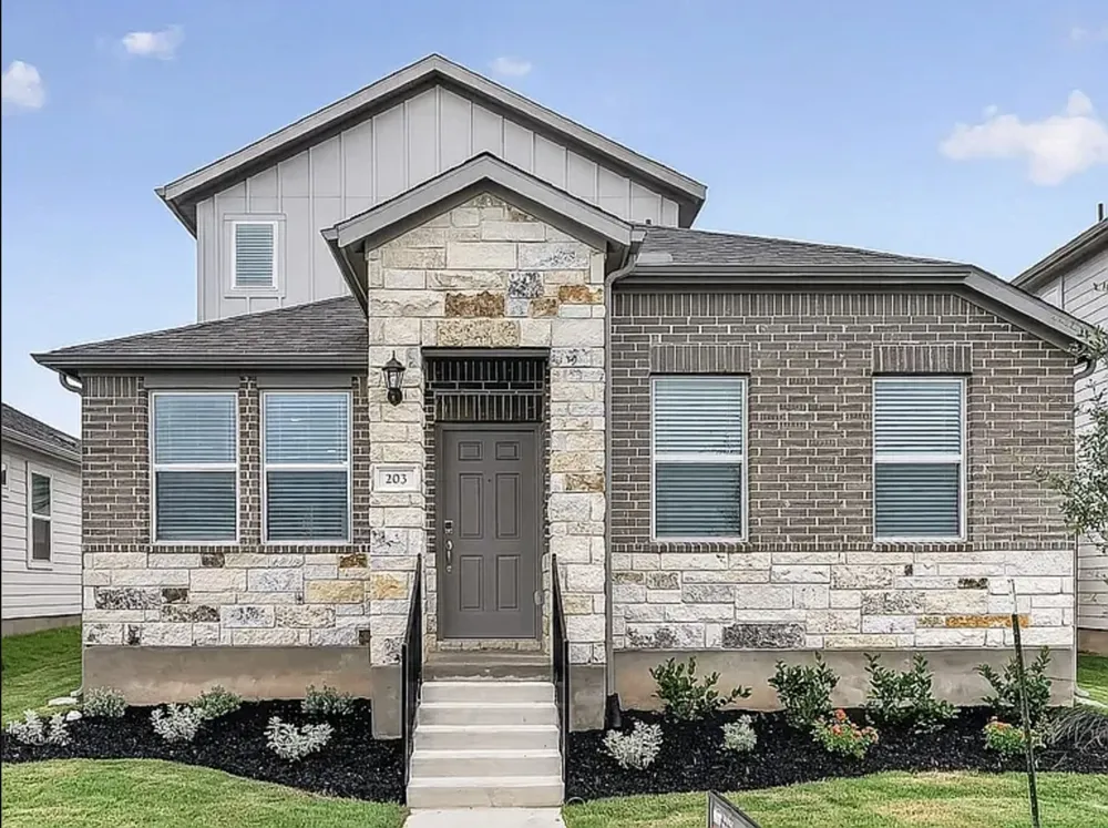 203 Betsy Road Hutto, TX 78634