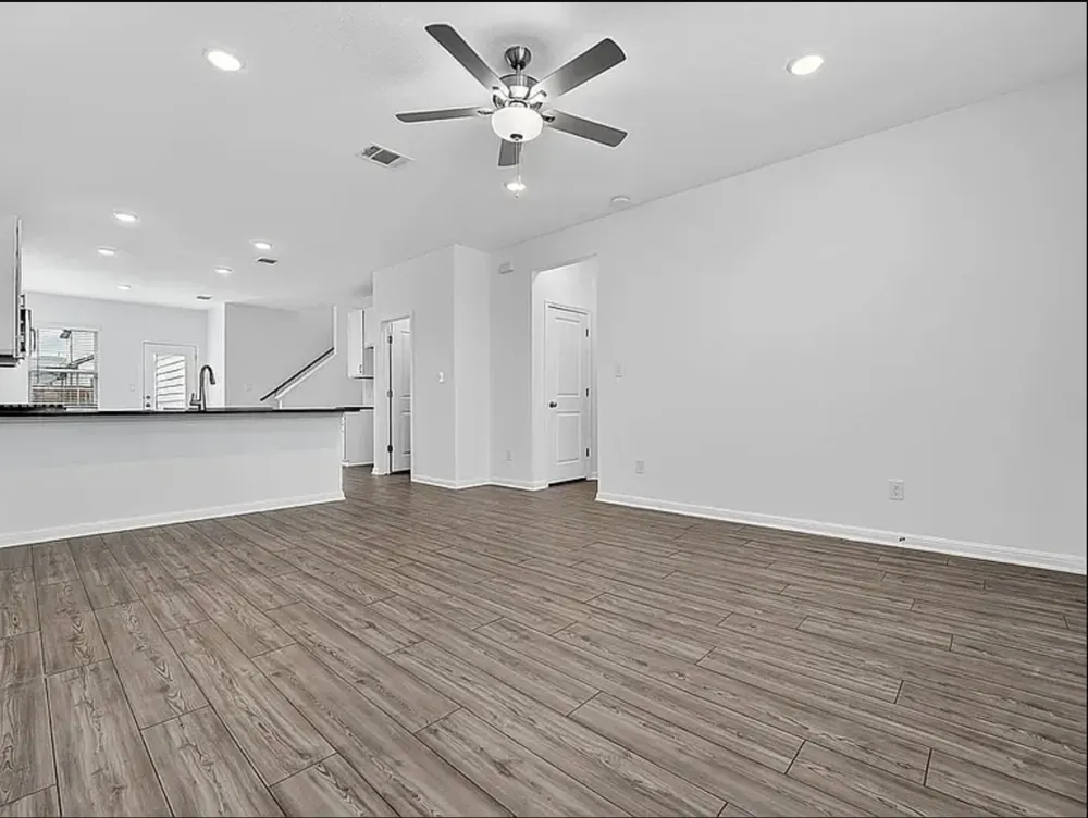 203 Betsy Road Hutto, TX 78634