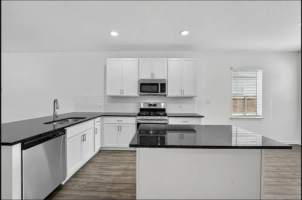 203 Betsy Road Hutto, TX 78634