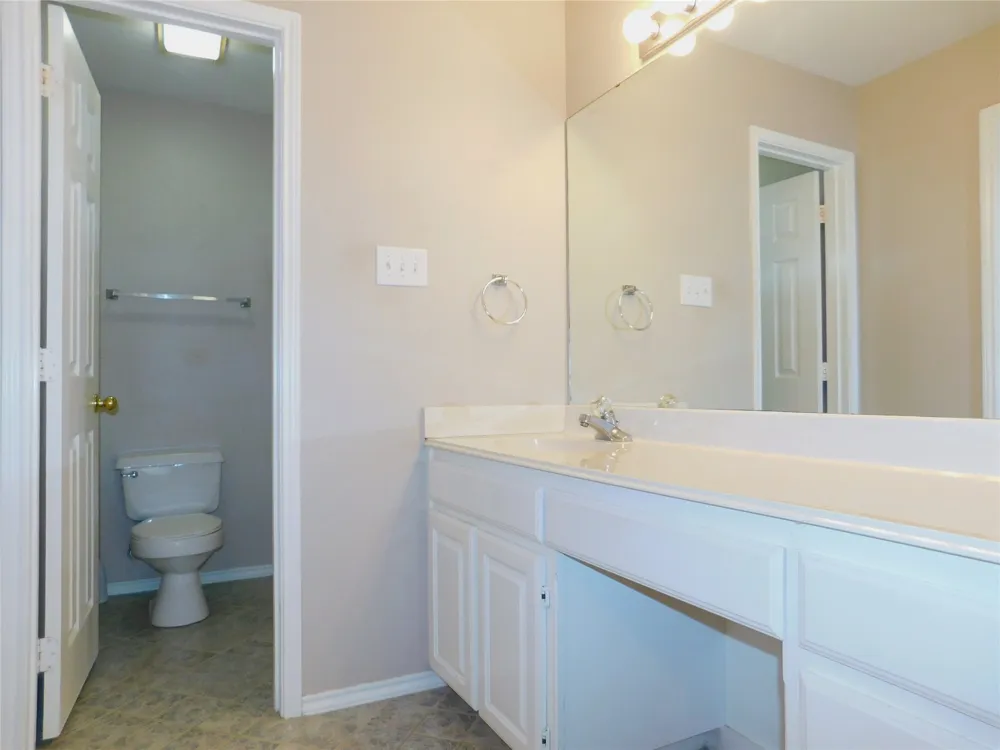 2025 Duck Creek Road Sanger, TX 76266