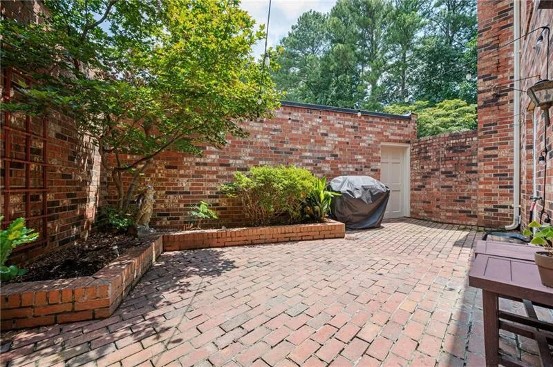 1470 Leafmore Place Decatur, GA 30033