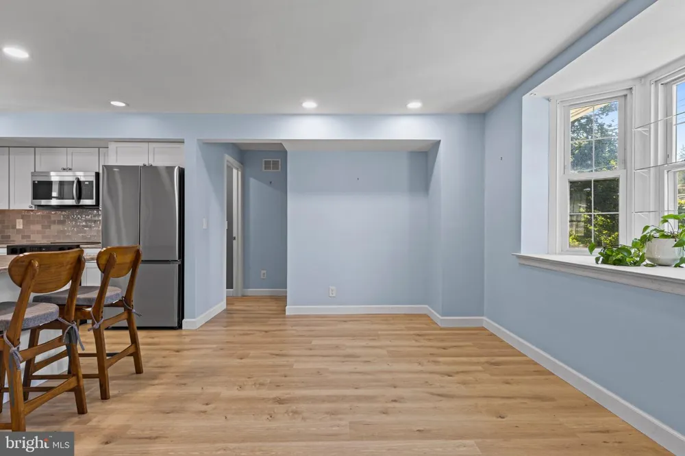 1401 LORE AVENUE Wilmington, DE 19809
