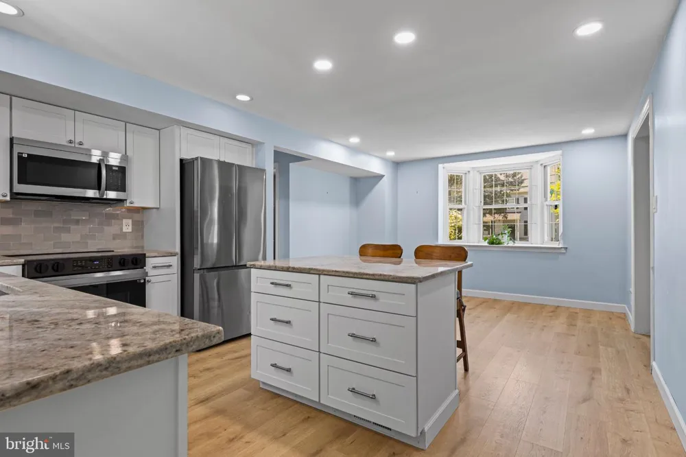 1401 LORE AVENUE Wilmington, DE 19809