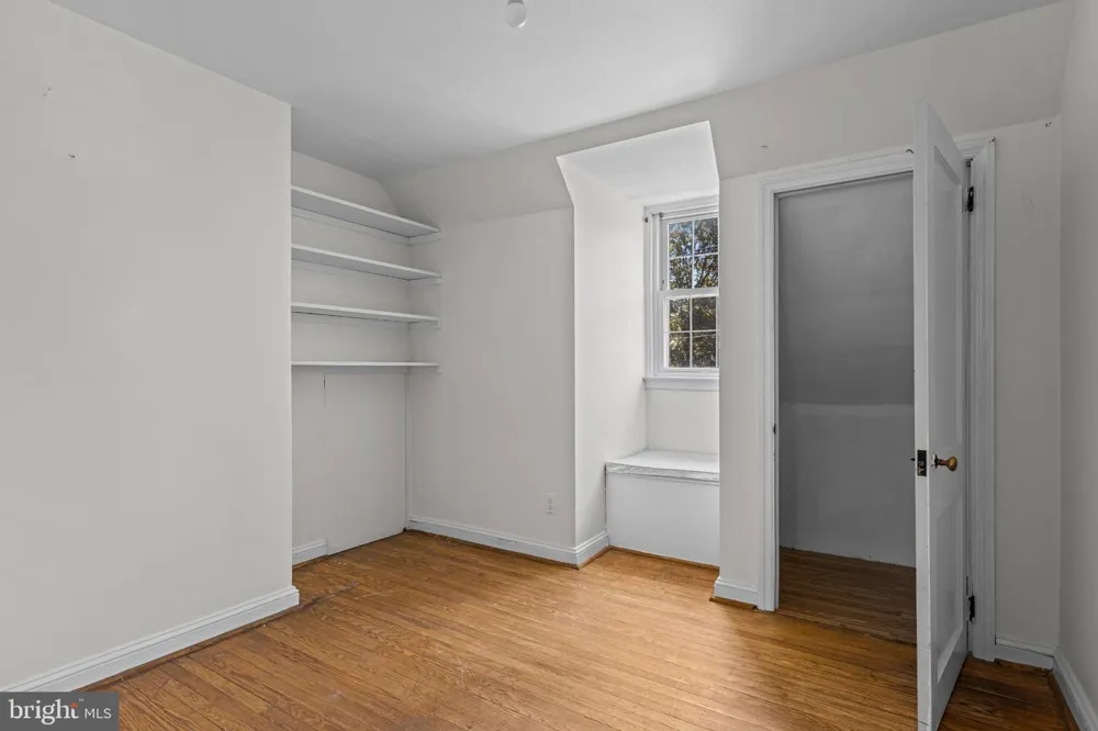 1401 LORE AVENUE Wilmington, DE 19809