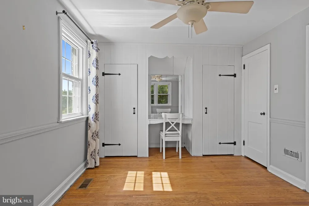 1401 LORE AVENUE Wilmington, DE 19809