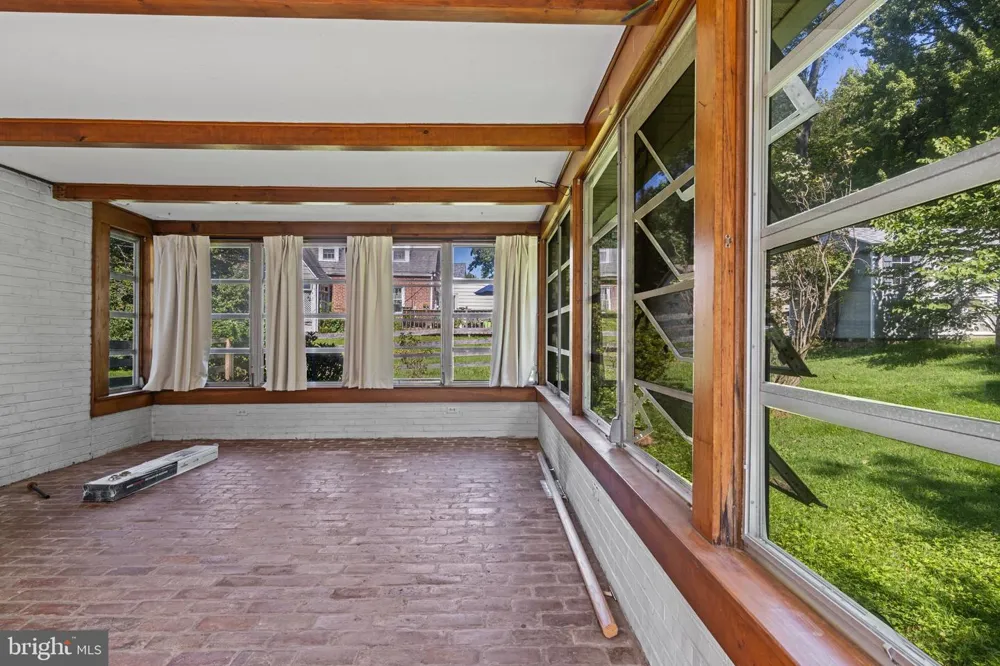 1401 LORE AVENUE Wilmington, DE 19809