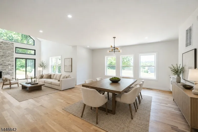 5 Emerald Dr Hardyston, NJ 07419