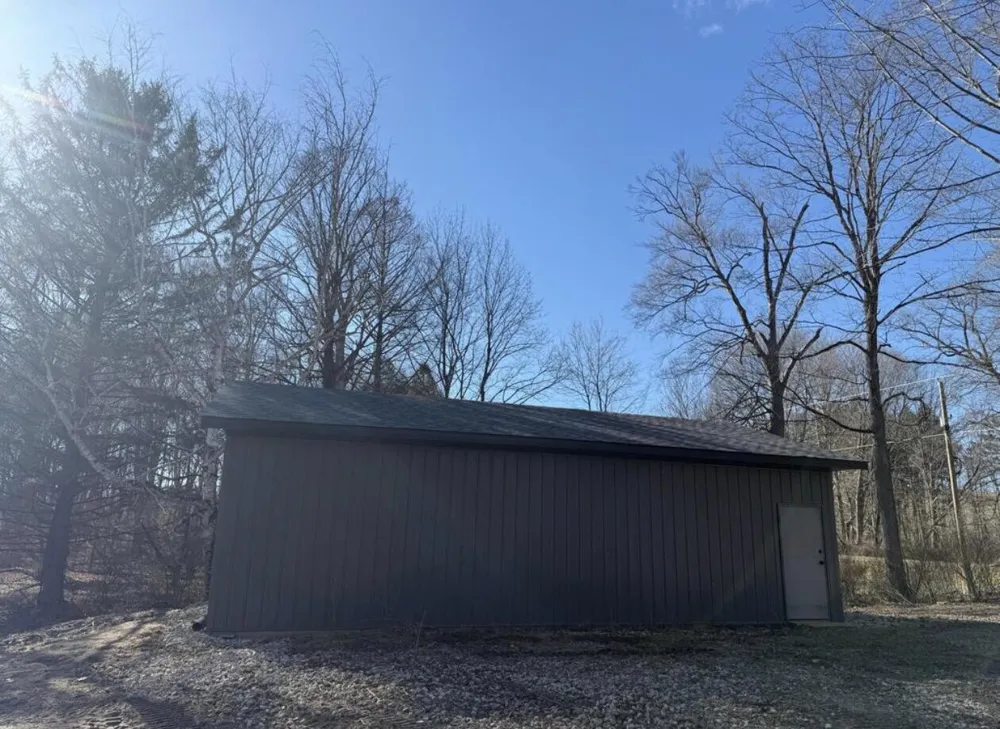8040 W Martin Road Three Oaks, MI 49128