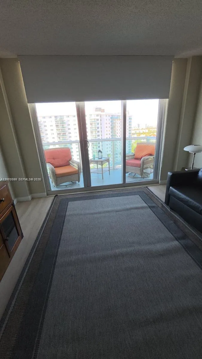 19370 Collins Ave #1414 Sunny Isles Beach, FL 33160