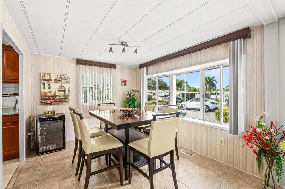 8350 E Club Road Boca Raton, FL 33433