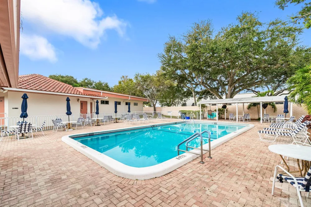 8350 E Club Road Boca Raton, FL 33433
