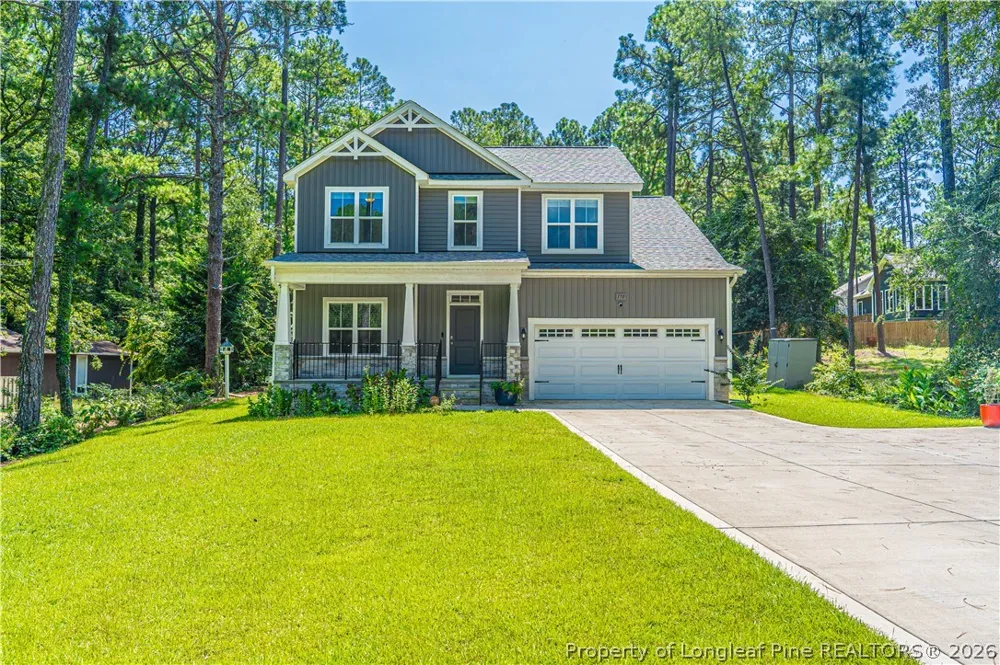 170 Lakeview Drive Southern Pines, NC 28387