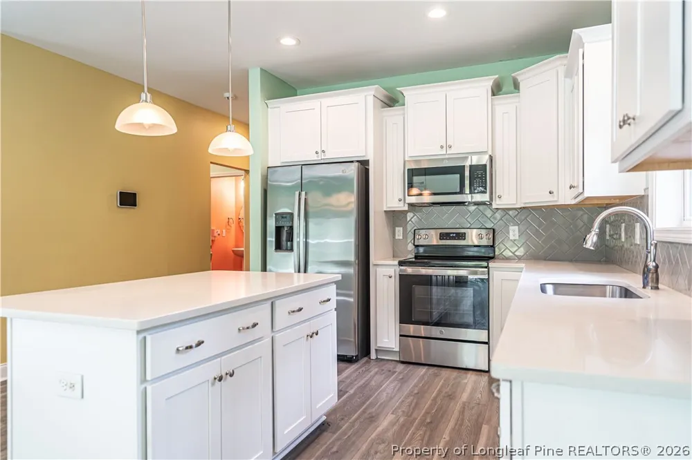170 Lakeview Drive Southern Pines, NC 28387