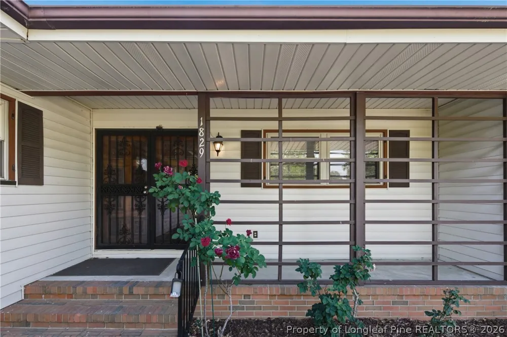 1829 Martindale Drive Fayetteville, NC 28304