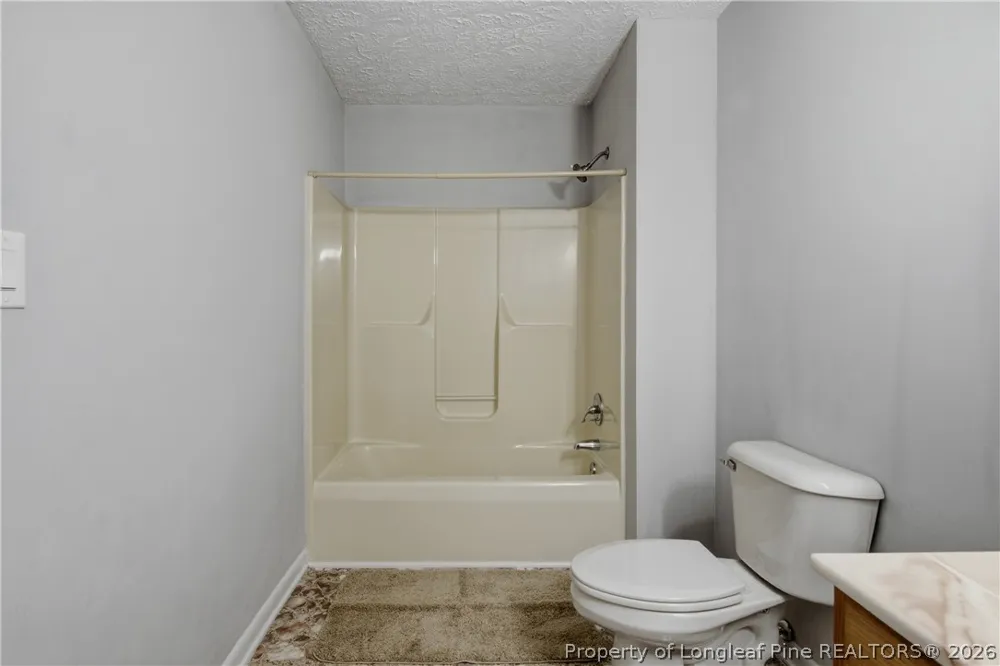 1829 Martindale Drive Fayetteville, NC 28304
