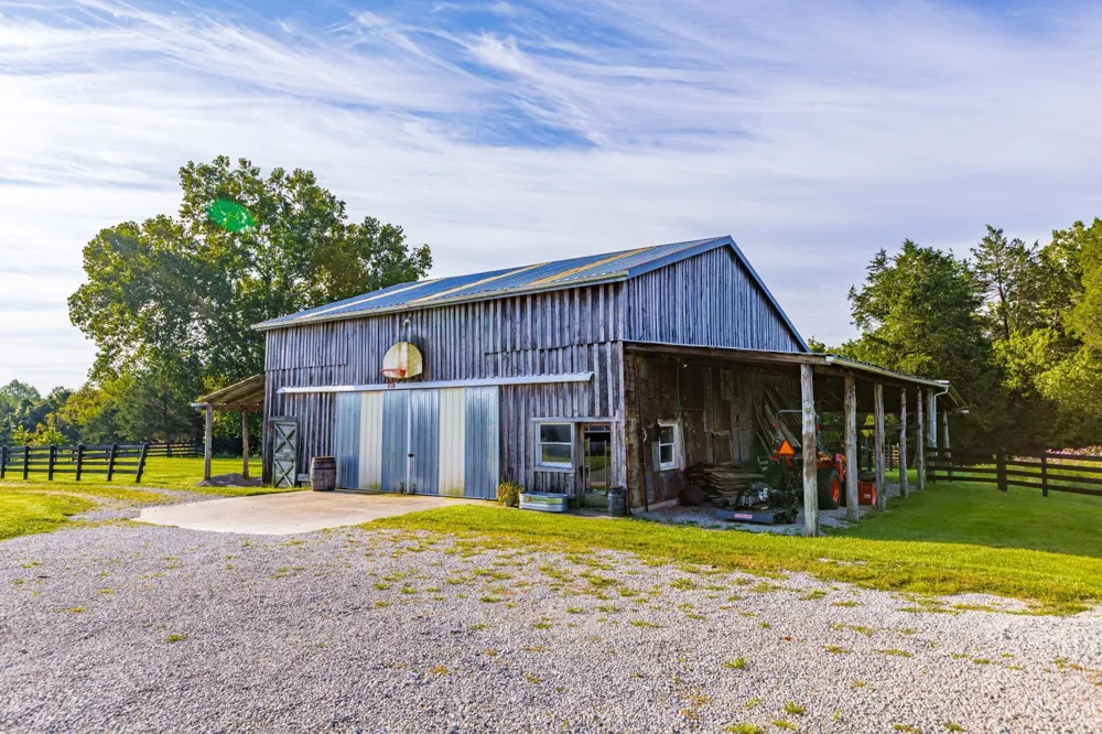 1573 Cedar Mills Road Blue Creek, OH 45616