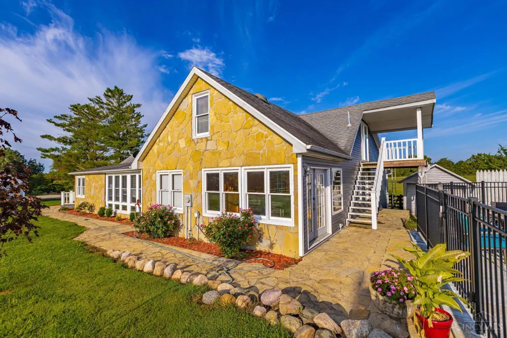 1573 Cedar Mills Road Blue Creek, OH 45616