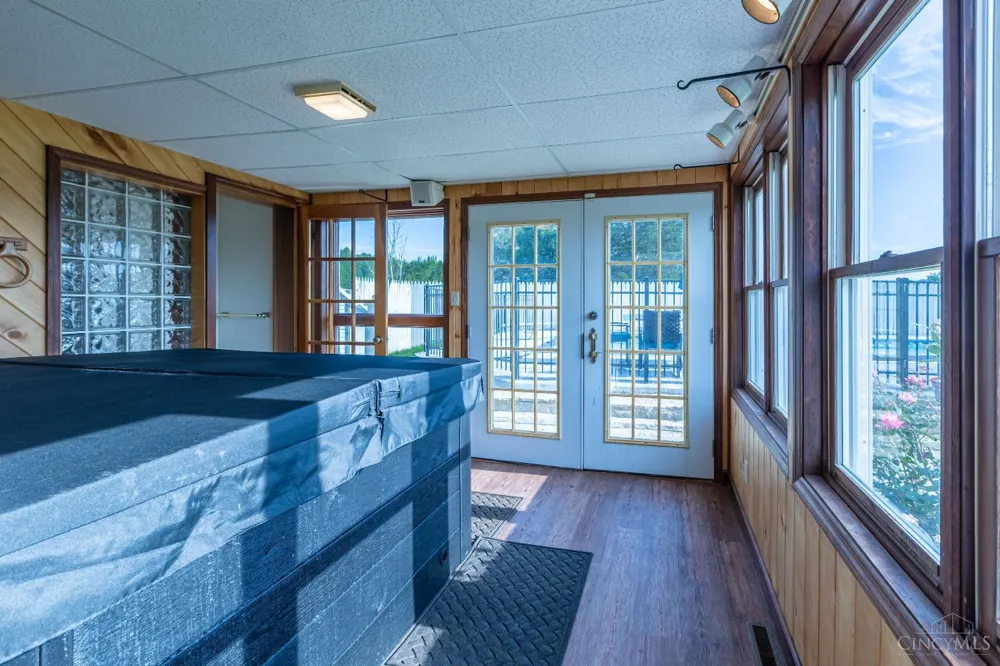 1573 Cedar Mills Road Blue Creek, OH 45616