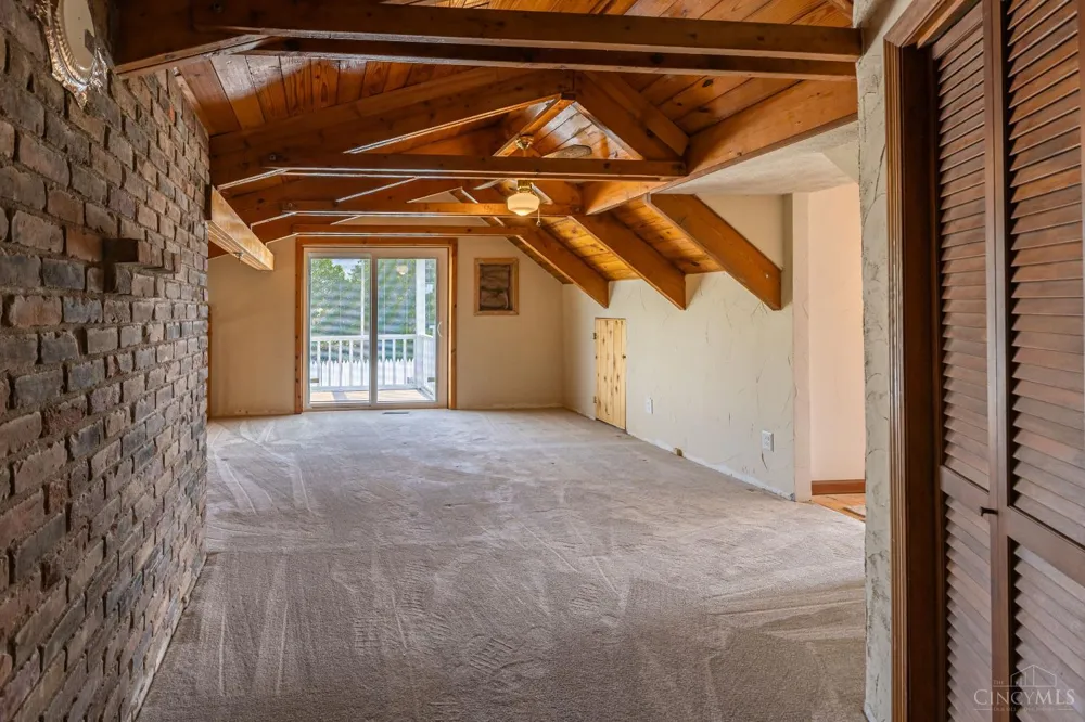 1573 Cedar Mills Road Blue Creek, OH 45616