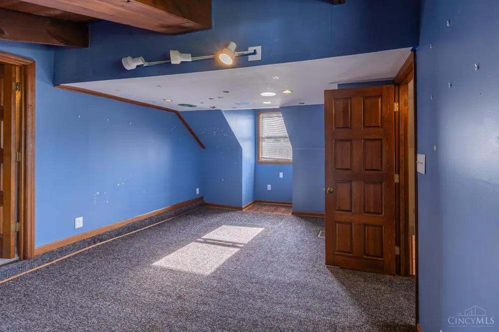 1573 Cedar Mills Road Blue Creek, OH 45616