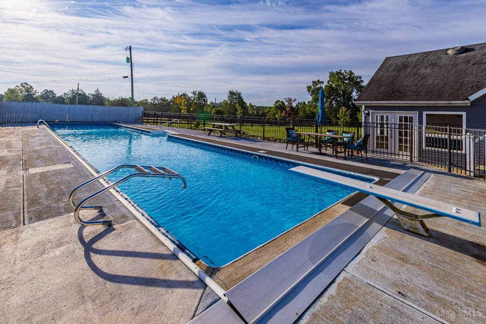 1573 Cedar Mills Road Blue Creek, OH 45616