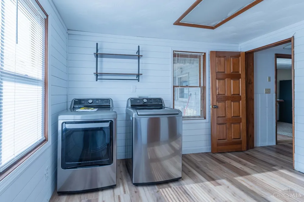 1573 Cedar Mills Road Blue Creek, OH 45616