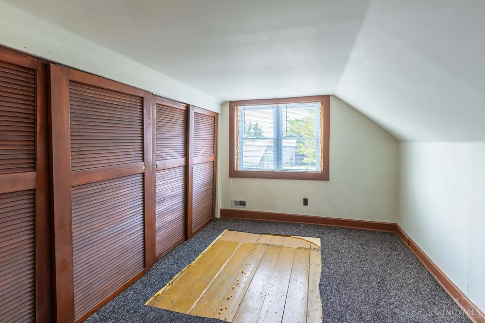 1573 Cedar Mills Road Blue Creek, OH 45616