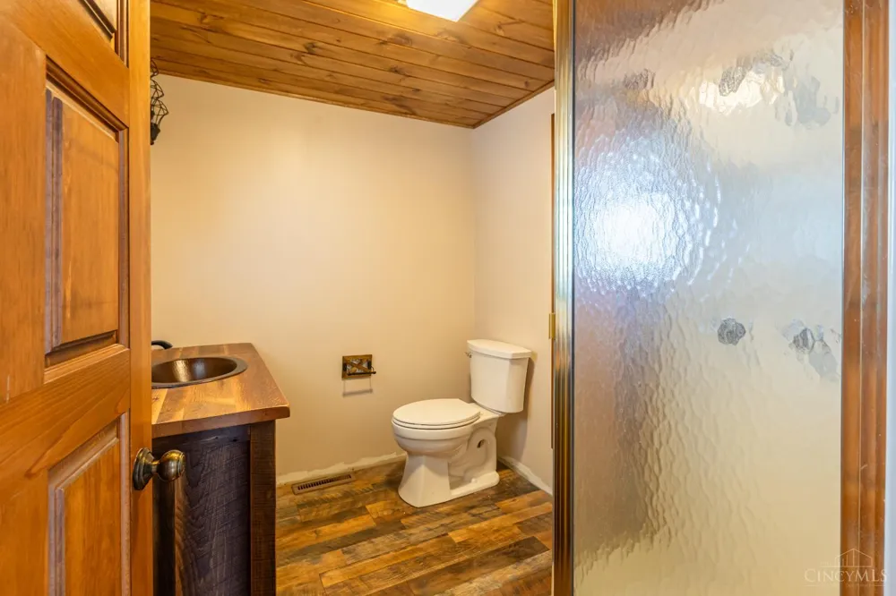 1573 Cedar Mills Road Blue Creek, OH 45616