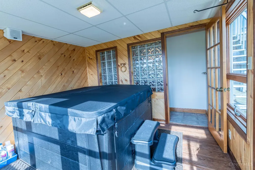 1573 Cedar Mills Road Blue Creek, OH 45616