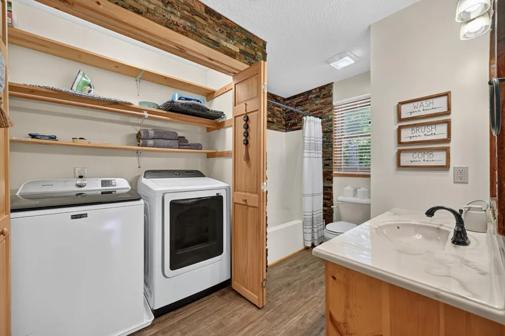 22 Kings Court Ellijay, GA 30540