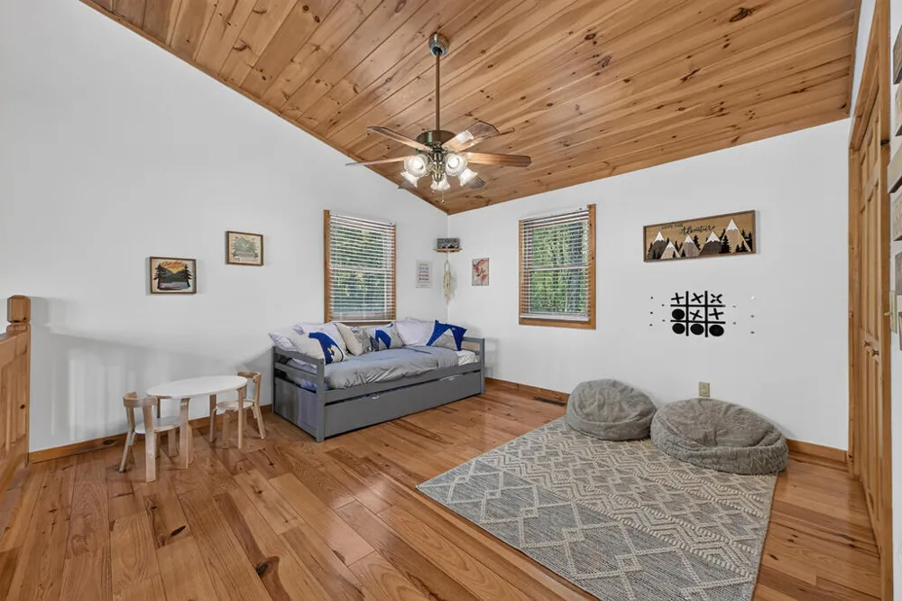 22 Kings Court Ellijay, GA 30540